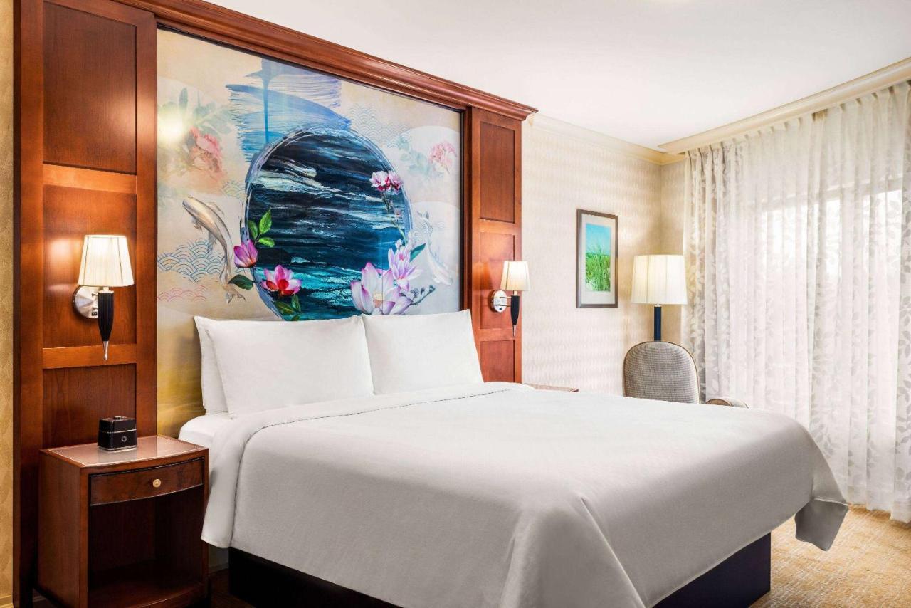 Viana Hotel And Spa, Trademark Collection By Wyndham Westbury Buitenkant foto