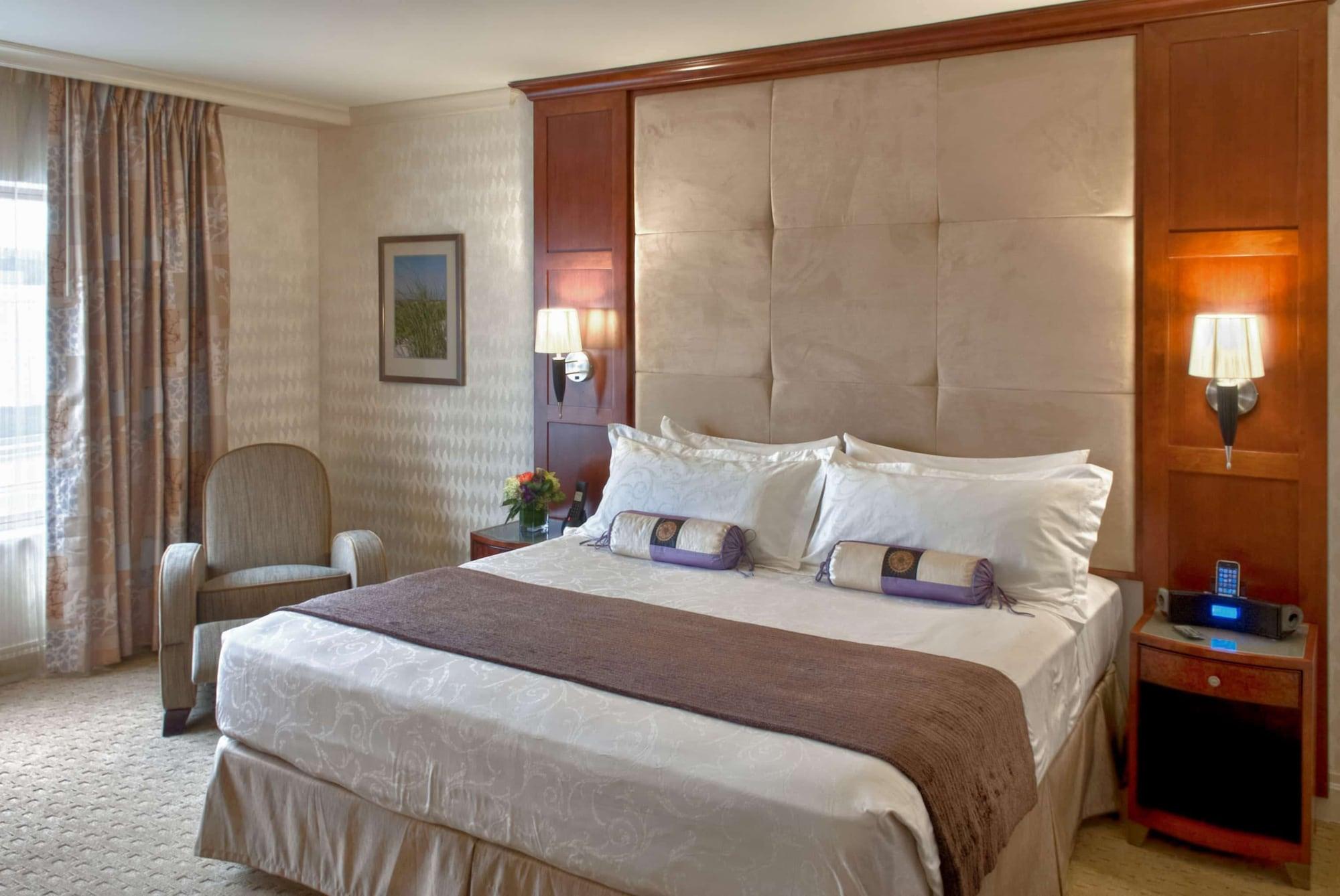 Viana Hotel And Spa, Trademark Collection By Wyndham Westbury Buitenkant foto