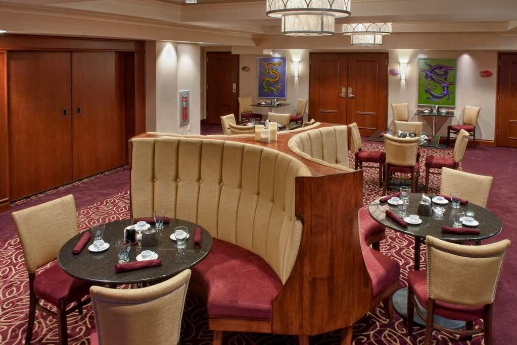Viana Hotel And Spa, Trademark Collection By Wyndham Westbury Restaurant foto