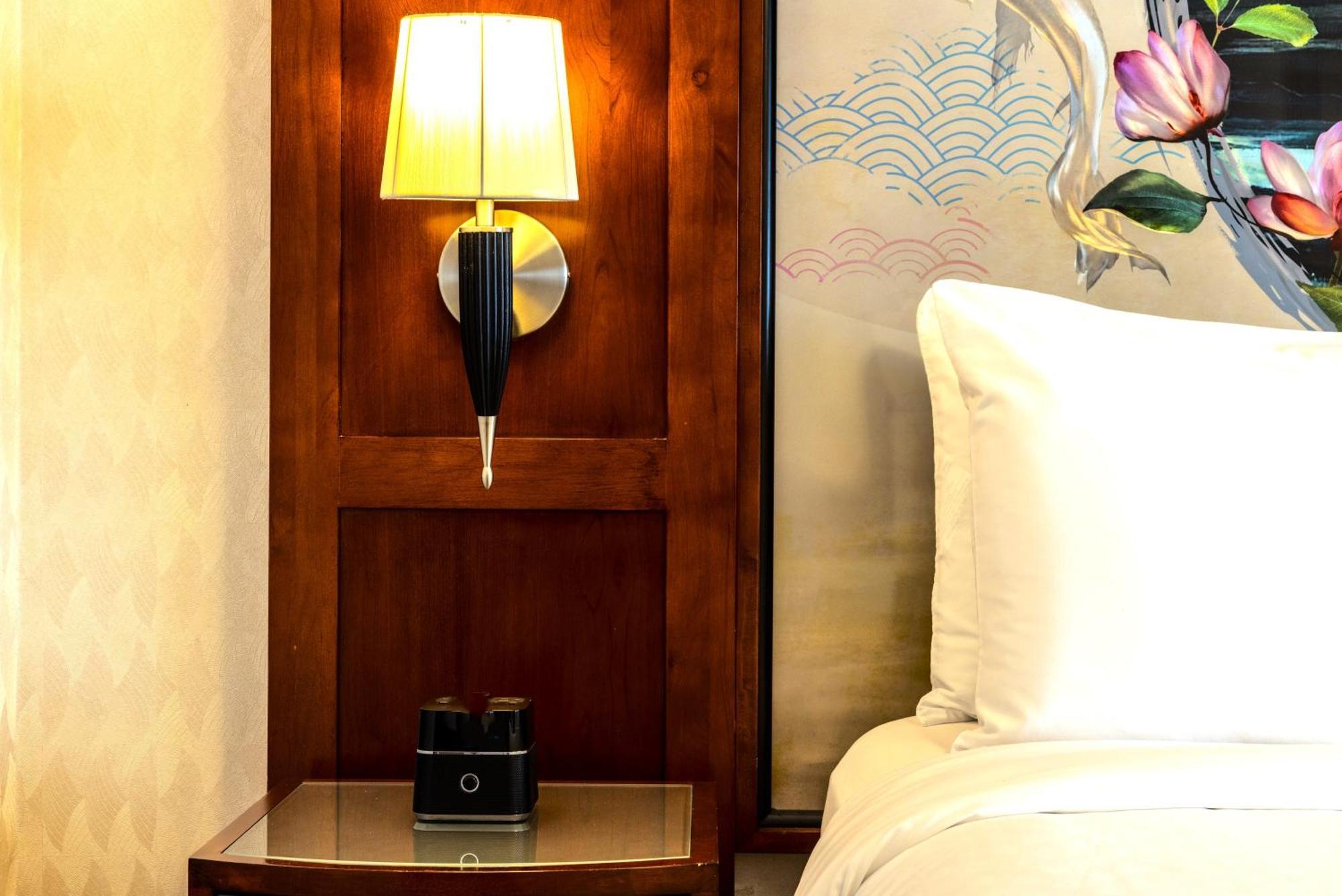 Viana Hotel And Spa, Trademark Collection By Wyndham Westbury Buitenkant foto